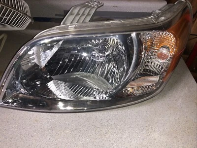 FAROL MOTORISTA ESQUERDO CHEVROLET AVEO 2005-2011 Hatchback 96605756 - Imagem 1 de 4