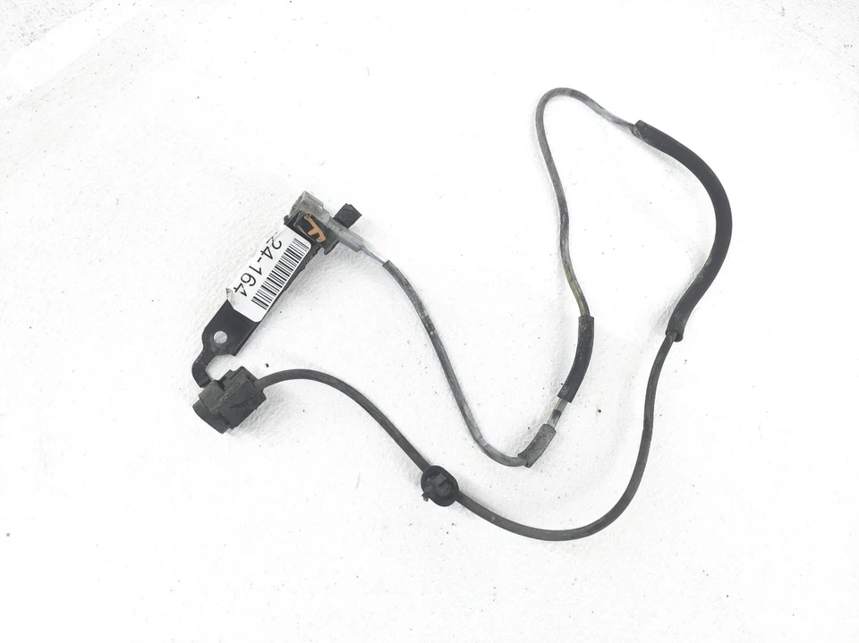 2005-2015 Toyota Tacoma Front Driver Wheel Abs Anti Brake Sensor - 89516-04040 - Image 1 of 4