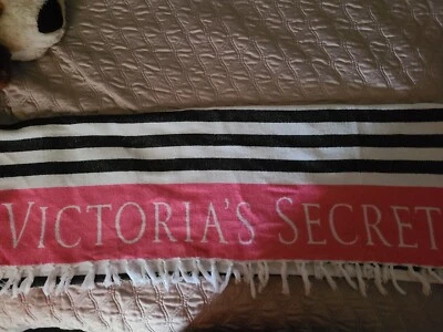 Victoria Secret 40"X54" 100% Cotten Pink White Black Beach Blanket Throw Fringed - Image 1 of 4