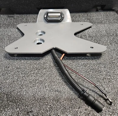 Soporte de montaje de matrícula Humvee/HMMWV SIN TALADRO + ENCHUFE y PLAY M998 M1097r Foto 1 de 4