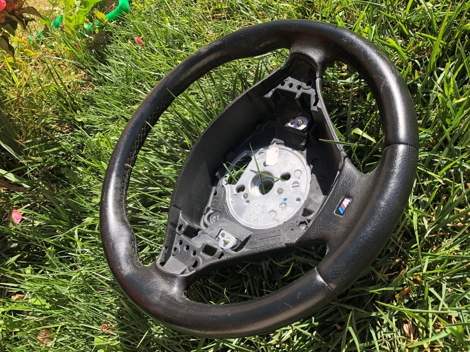 BMW E38 E39 2000-2001 volante deportivo 740i 740iL 750iL 540i 530i 528i 730i Foto 1 de 4