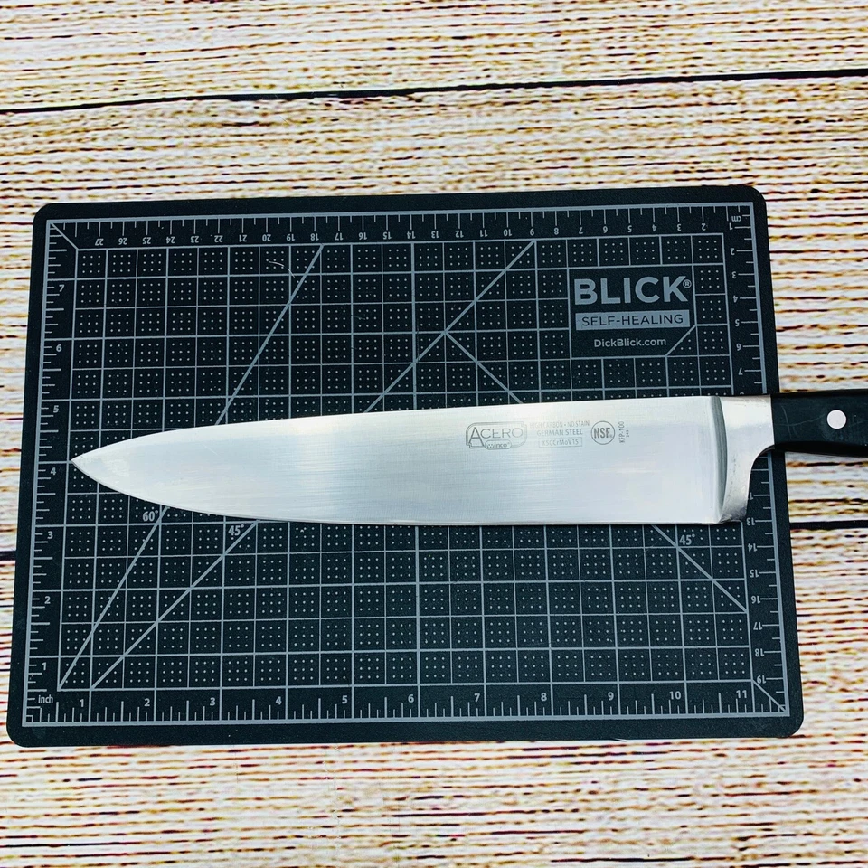Cuchillo de Chef Winco Acero 10" Acero Alemán Alto Carbono Sin Manchas NSF KFP-100 Foto 1 de 4