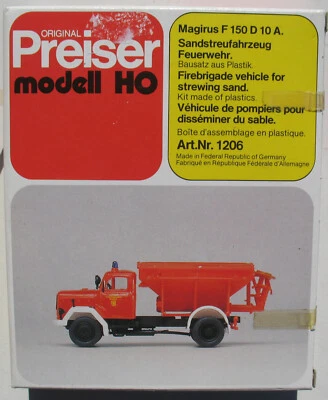 Preiser 1206 Magirus F 150 D 10 A Sandstreufahrzeug 1:87 Feuerwehr H0 Bausatz - Bild 1 von 3