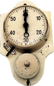 around 1920 large 60 minute clock with striking mechanism (26cm) - wall hanging - Picture 1 of 9