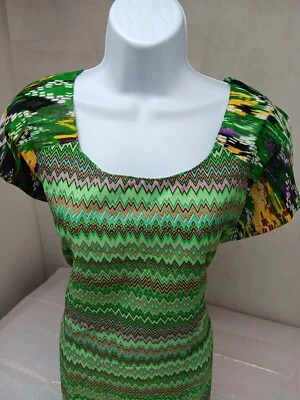 Yepme Mujer Grande Brook Kurti Verde Lima Púrpura Manga Corta 1 Pieza  Foto 1 de 4