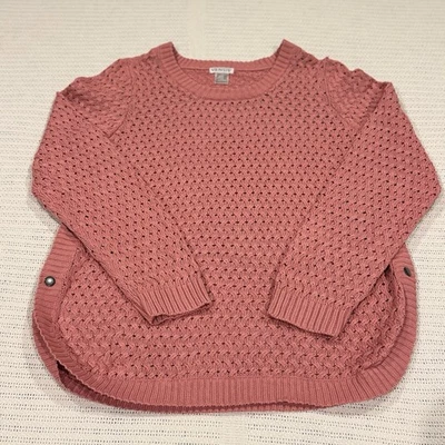Venus women's pink cable knit sweater with snaps on the sides- size large - Image 1 of 4