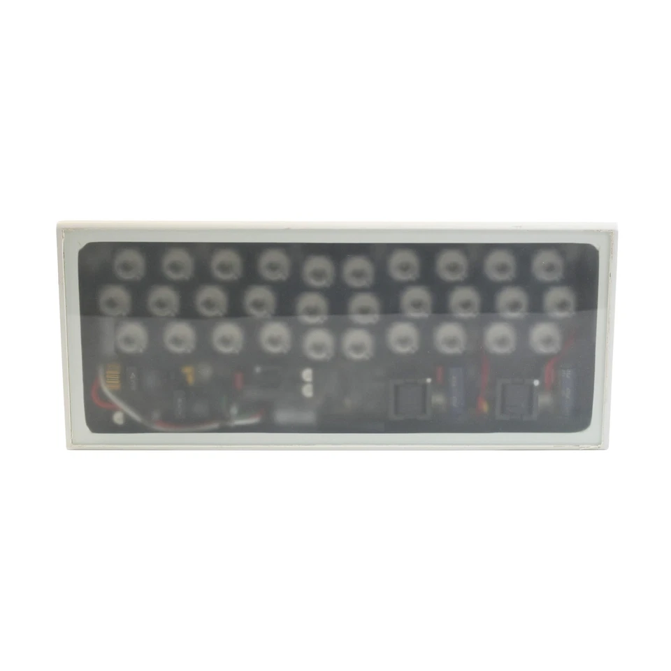 PHILIPS COLOR KINETICS 523-000001-00 IW BLAST 12 PC LED LIGHT, WHITE SOFT LENS - Image 1 of 4