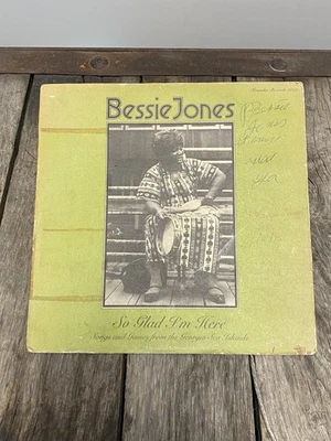 Signed Bessie Jones So Glad I'm Here Vinyl LP  Folk World Record 1975 Rounder - Image 1 of 4