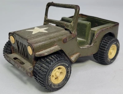 Jeep vintage década de 1960 Tonka Toys aço prensado verde exército - Imagem 1 de 4