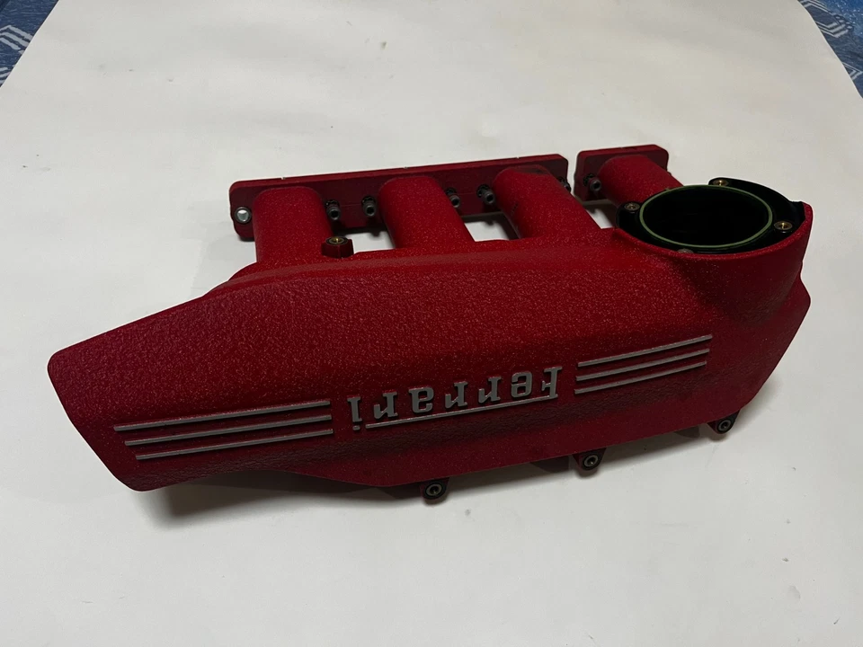 Colector de admisión izquierdo Ferrari genuino 488GTB LH 790462 usado OEM Foto 1 de 4
