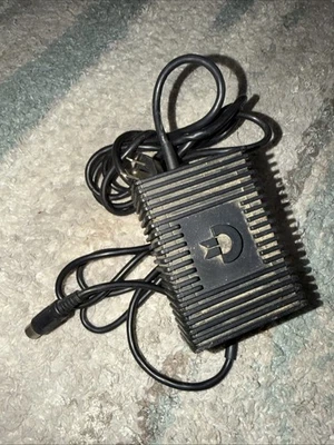 Commodore Power Supply - Image 1 of 4