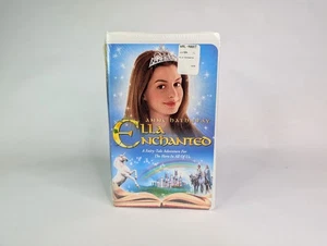 Vintage Ella Enchanted VHS 2004 Clamshell Anne Hathaway - New Sealed! - Picture 1 of 3