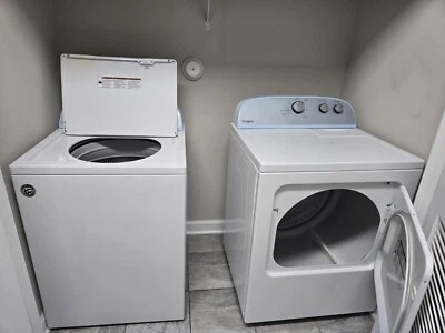 White Whirlpool Washer and dryer in good condition. - Image 1 of 2