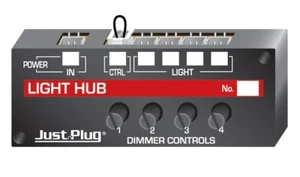 JUEGO DE BUJES DE LUZ JUST PLUG (JP5701) DE WOODLAND SCENICS-CONTROL DE ATENUACIÓN Y 4 PUERTOS DE LUZ - Imagen 1 de 3