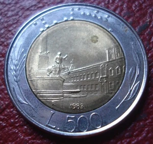1983-R ITALY 500 LIRE IN AU CONDITION (KM# 111) - Picture 1 of 2