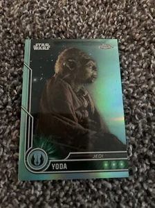 Yoda 2023 Topps Chrom STAR WARS AQUA REFRAKTOR/199!! - Bild 1 von 2