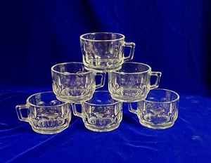 Arcoroc France Vintage Glass Demitasse Espresso Cups Thumbprint Pattern-Set 0f 6 - Picture 1 of 7