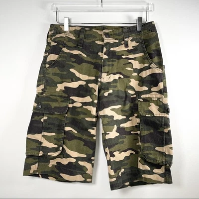 TRUE RELIGION Size 28 Shorts Men’s Cargo Green Army Military Camouflage Camo NWT - Image 1 of 4