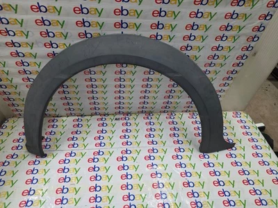 10-13 FORD TRANSIT CONNECT GUARDABARROS DELANTERO DERECHO MOLDURA DESTELLO FABRICANTE ORIGINAL TEXTURIZADO DAÑADO Foto 1 de 4