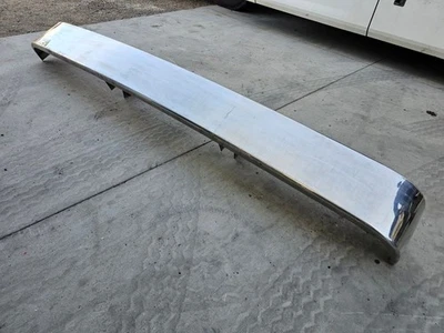 PARAGOLPES TRASERO USADO PARA AUTOCARAVANA AMERICAN EAGLE 2000 COMO SE MUESTRA ENVIADO DESDE Los Ángeles Foto 1 de 4