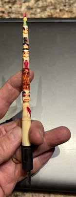 Antiguo tótem bolígrafo Schrimshaw tallado a mano -de colección - Foto 1 de 4