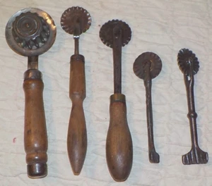 5 Antique PASTRY JIGGERS primitive kitchen tools wood crimper wheel edger dough - Picture 1 of 5