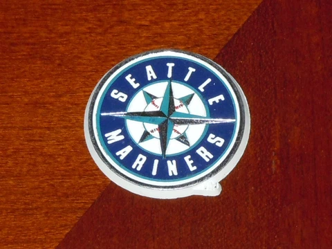 SEATTLE MARINERS Vintage Old MLB RUBBER Baseball FRIDGE MAGNET Standings Board Cover