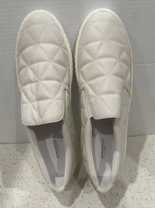 Aerosoles aware sneakers-size 11- Brand New Never Worn - Picture 1 of 6