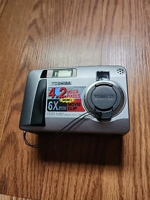 Toshiba PDR M81 RETRÔ RARO Y2K DIGICAM Testado Totalmente Funciona Estado Perfeito  - Imagem 1 de 4