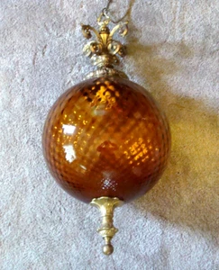 Vtg Lrg 12" Mcm Globe Optic Amber Glass Hanging Swag Lamp Fancy Hardware Works - Picture 1 of 11