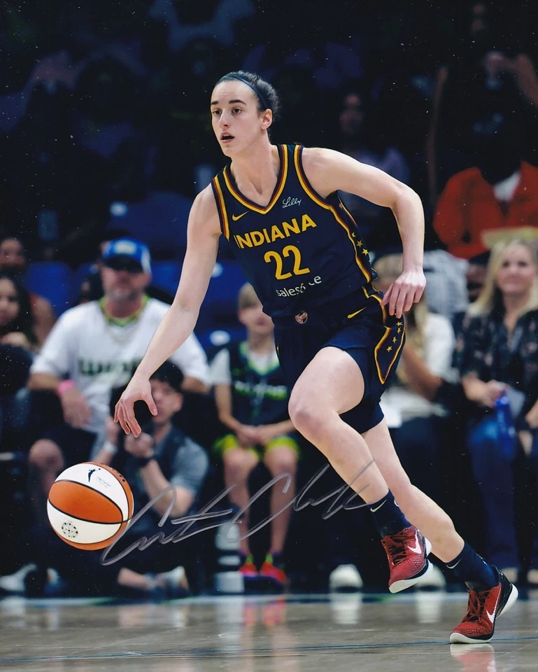 CAITLIN CLARK SIGNED AUTOGRAPHED 8X10 PHOTO INDIANA FEVER IOWA HAWKEYES - Image 1 of 1