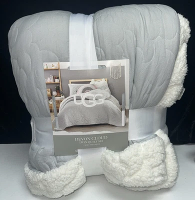 NEW--UGG Devon Sherpa 2-Piece Twin/Twin XL Reversible Comforter Set GLACIER GRAY - Image 1 of 4