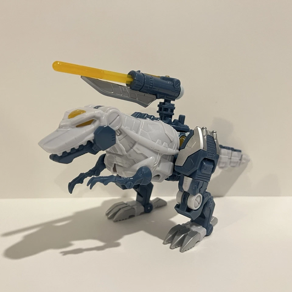 Hasbro Transformers Universe Special Edition Overkill Loose Complete Great Shape - Image 1 of 4