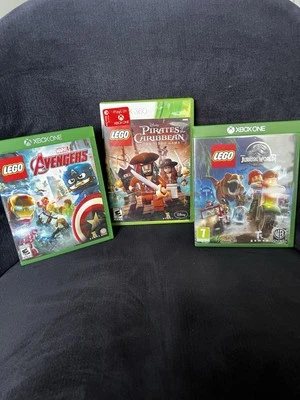 Lote Videojuegos Xbox Lego Marvel Vengadores Piratas del Caribe Jurassic World Foto 1 de 2
