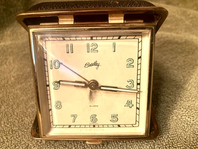 Vintage Bradley Alarm Travel Clock. Glows! - Image 1 of 4