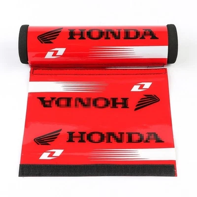 Almohadilla de protección para manillar transversal de espuma esponja cubierta roja texto negro de 8" Honda Foto 1 de 4
