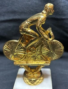 Metal Trophy Topper Lady Cyclist NOS Gold From The 1970’s 5” X 3” - Picture 1 of 5