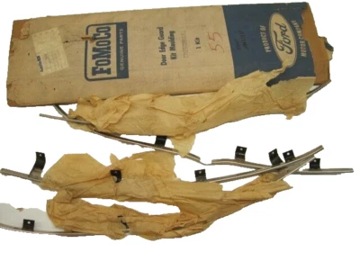 Ford C7SZ-5720910-A 1967 1968 1969 1971 Thunderbird 4 puertas guardabarros molduras Foto 1 de 4