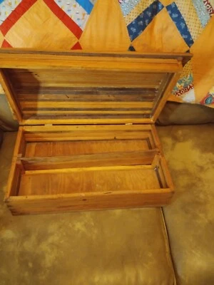 **CAIXA DE ARTE POPULAR VINTAGE DÉCADA DE 1930 LOUISIANA FEITA À MÃO ARTE VAGABUNDO ENCAIXE SUPER! ❤️ ** - Imagem 1 de 4