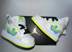 Air Jordan 1 Mid se 2c Platinum Tint Bolt Blue Tint Lightly Used - Picture 1 of 11