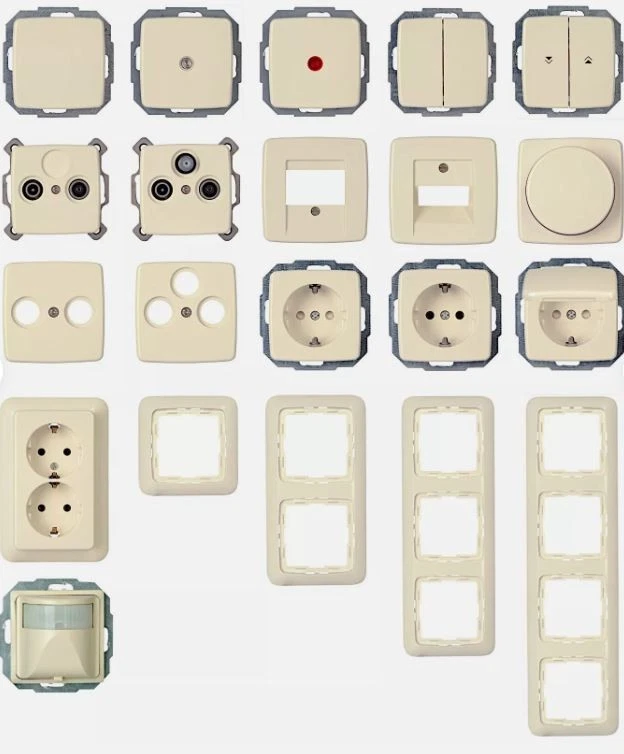 Kopp RIVO cremeweiß Schalterprogramm Schutzkontakt Steckdose Schalter Rahmen - Bild 1 von 1