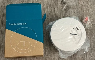 SimpliSafe SD3 Smoke Detector Alarm (White) - New Sealed - Image 1 of 3
