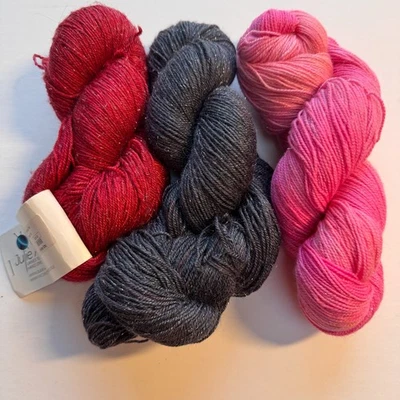 JULIE ASSELIN STELLA YARN - 3 Skeins - Red, Black, Pink - 400yds ea - Merino - Image 1 of 4
