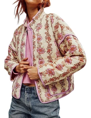 Chaqueta acolchada floral Arssm para mujer recortada ligera retazos vintage Foto 1 de 4