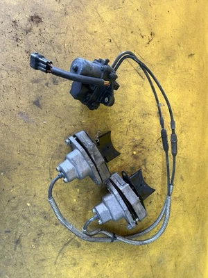 Arctic Cat M8 2008 válvulas de escape 92 Foto 1 de 2