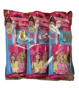 Barbie Spazzola Amici Bambini Spazzolino Morbido, Cover e Tazza Set Rosa Caldo Confezione da 3 NUOVO - Foto 1 di 2