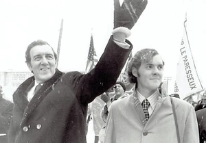 1972 Wire Photo Edmund Muskie campaign for US President Manchester New Hampshire - Picture 1 of 2