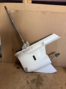 Yamaha V8 F350 Outboard RH Standard Rotation Lower Unit Assembly, Fits F350 25” - Picture 1 of 13