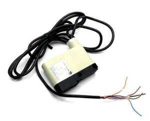 Telemecanique XUG-H1401222 Photoelectric Amplifier 200 MA 12-24 VDC - Picture 1 of 2