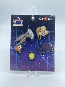 NWT Space Jam Crocs Jibbitz Charms 5-pack Bugs Lola Bunny Tweety Bird Daffy Duck - Picture 1 of 3